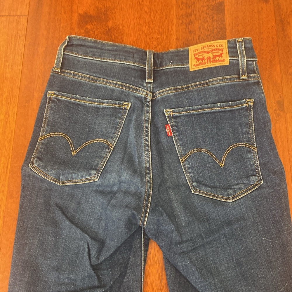 LEVIS jeans - Picture 3 of 5